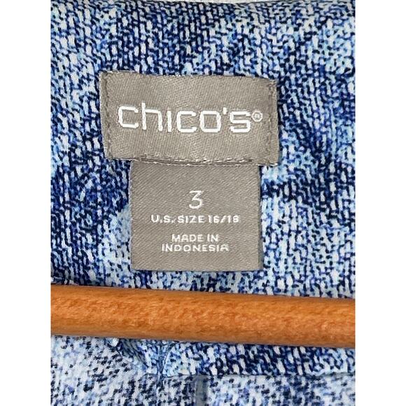 Chicos Blouse 3 XL Blue White Abstract Print Satin Dolman Sleeve Flowy Boxy - Picture 5 of 8